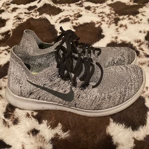 Womens Nike Free RN Flyknit